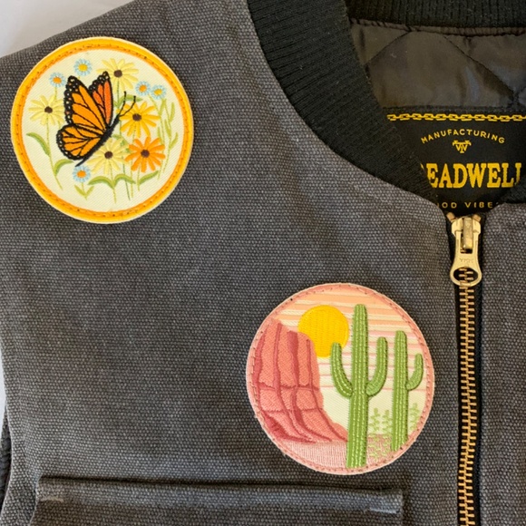 Treadwell customized vest with patches - Picture 7 of 9